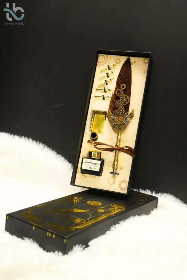 Vintage Feather Dip Pen Set