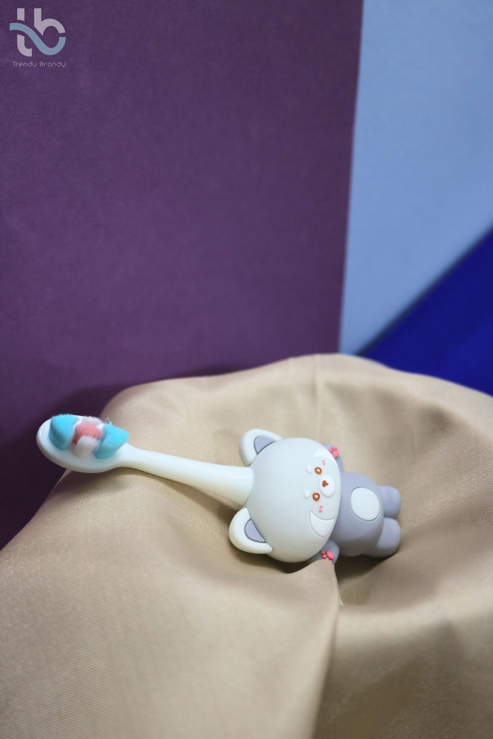 Sleepy Kitty Kids Toothbrush