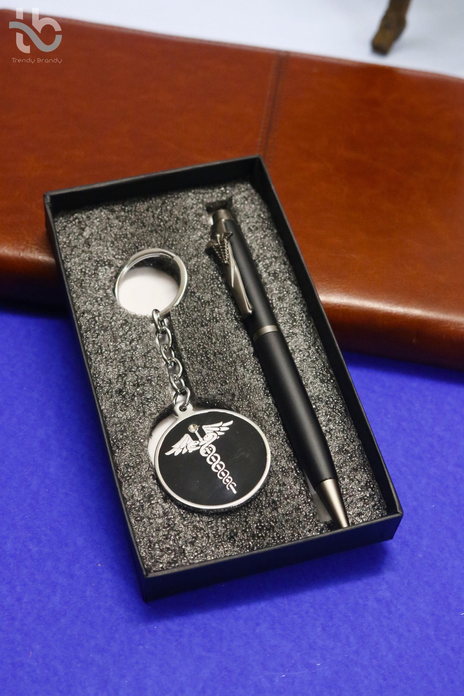 Caduceus Doctor Pen & Keychain Set (Alt View)