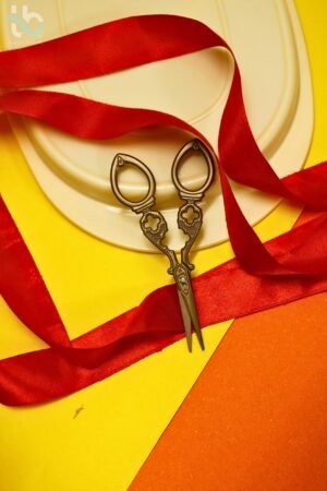 Baroque Curl Antique Scissors