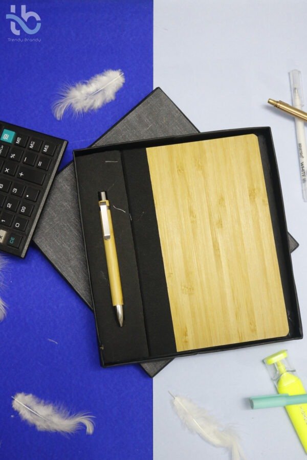 Bamboo Zen Notebook & Pen Gift Set (Lifestyle)