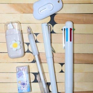 Daisy White Stationery Set